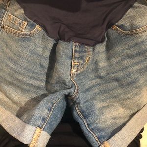 Old Navy Maternity Full Panel Shorts
